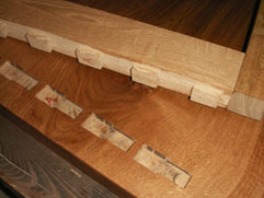 �񂹋a�z�]�E�J�t�F�e�[�u��