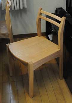 �����_�C�j���O�`�F�A