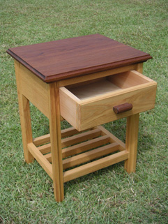 �x�b�h�T�C�h�e�[�u���i�����o���J�j